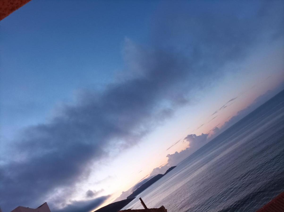 Apartamento Con Vistas Al Mar มัลปิกา ภายนอก รูปภาพ